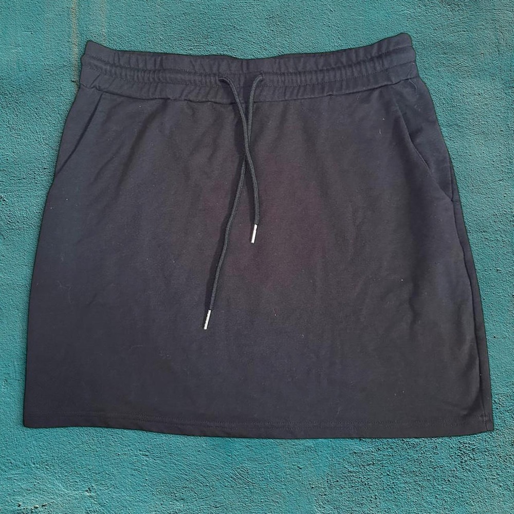 SHEIN Black Mini Skirt